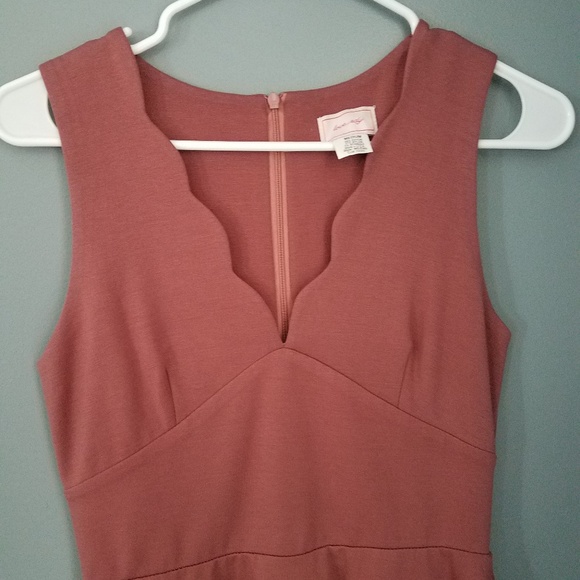 Love Ady Dress - Picture 2 of 8